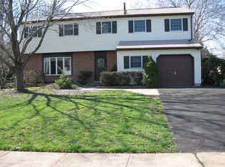 1484 Rosebud Rd, Southampton, PA 18966