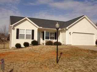 117 Bria Ct, Woodruff, SC 29388
