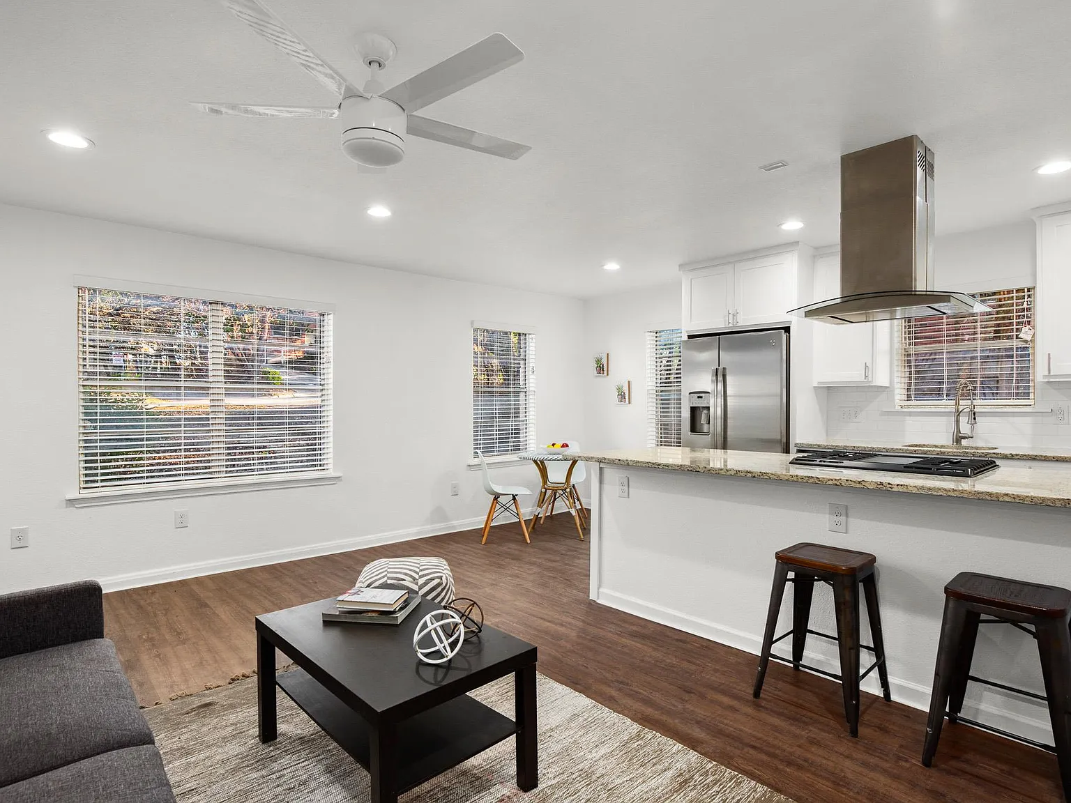 1 bed, 1.0 bath, 650 sqft, $1,400 — Photo 4