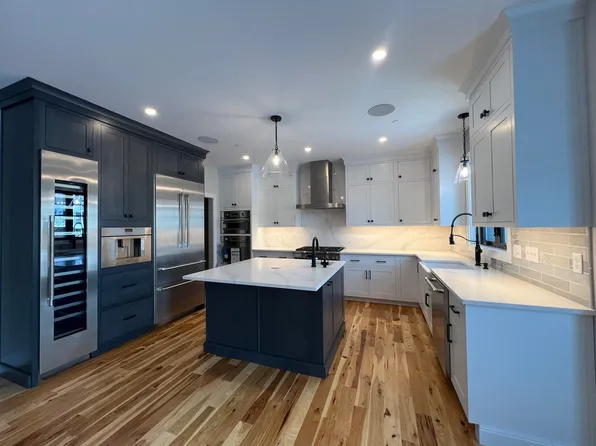 235 Sage Lane #52, Portsmouth, NH 03801