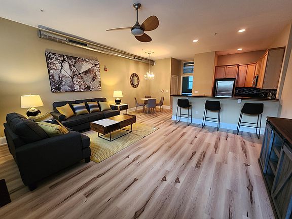 4th image of 415 Saint Francis St Unit 117