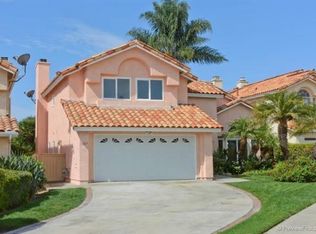 1687 Olympus Loop Dr, Vista, CA 92081