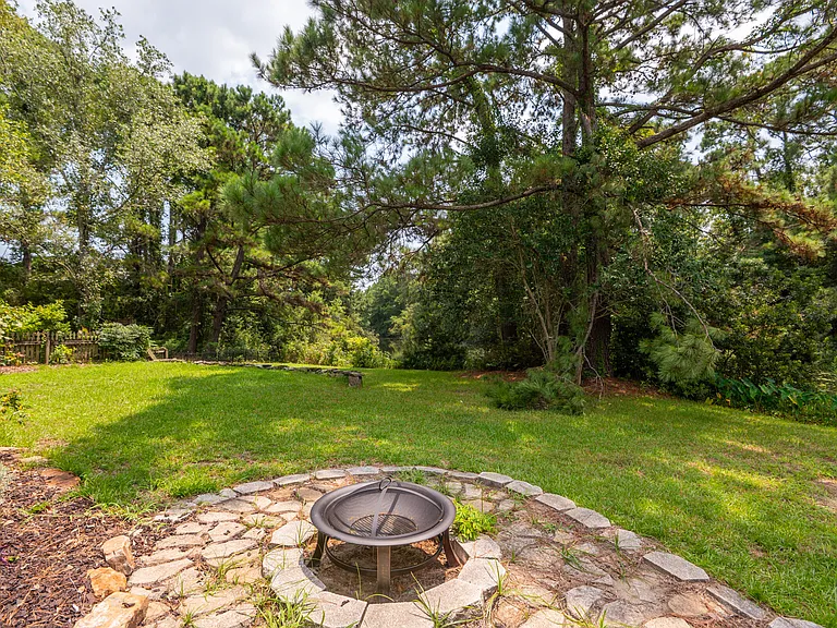 1457 Cypress Ct — Photo 17