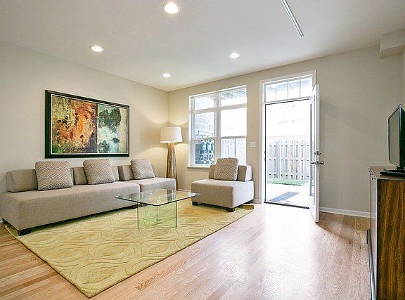 2nd image of 2310 E 71st St #2332