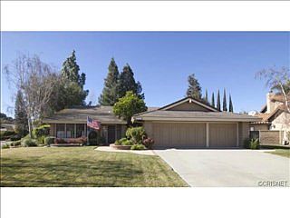1st image of 2041 Surrey Ct