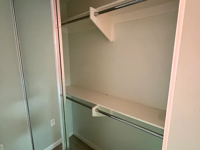 5025 College Ave — Photo 13