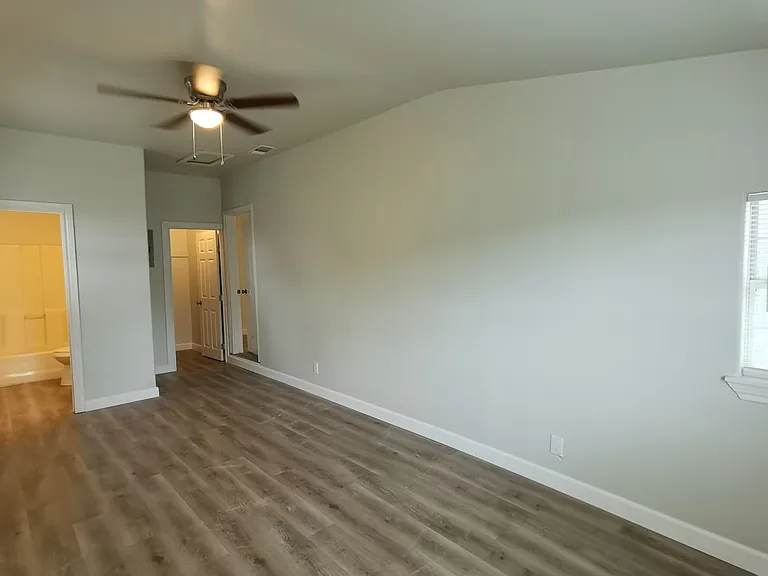 119 Knollwood Dr — Photo 8