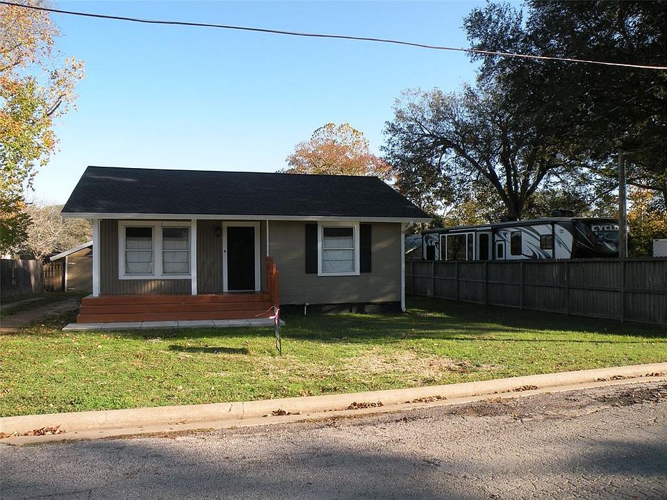 1st image of 319 N Hunt St