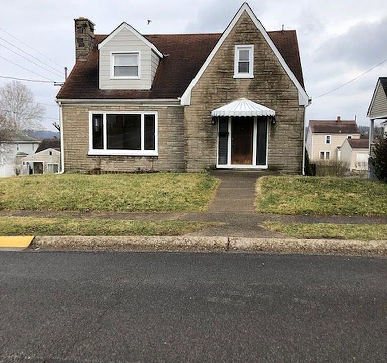1st image of 3800 Woodlawn Way