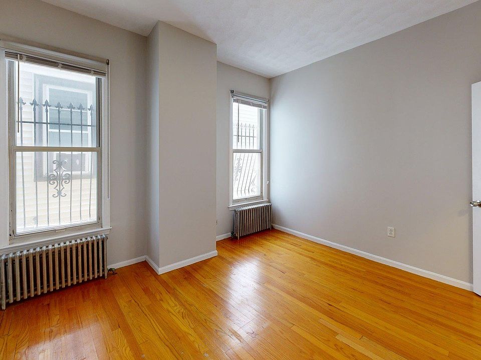 1st image of 149-151 Princeton St #149-3