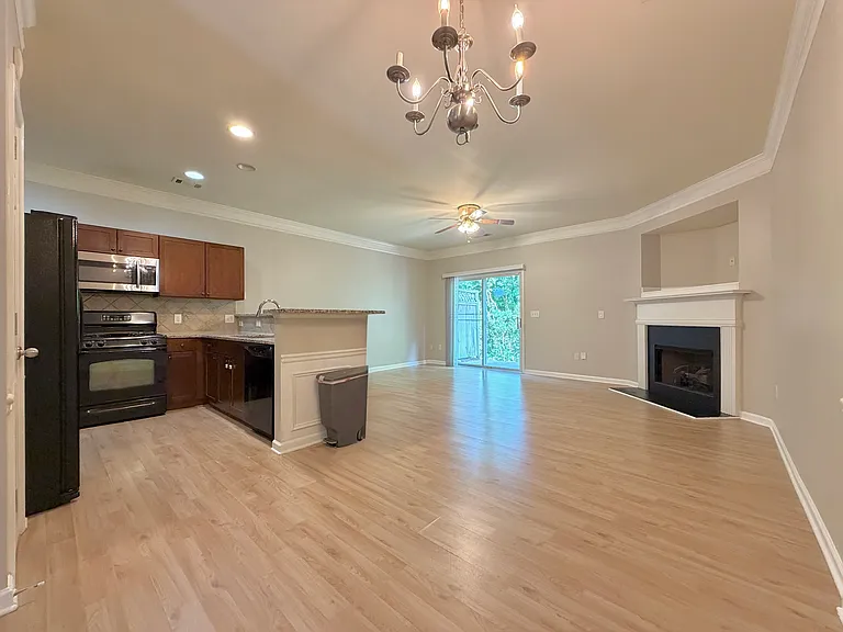 1720 Arbor Gate Dr — Photo 5
