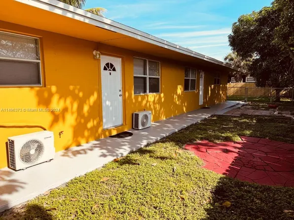 1026 NW 7th Ter, Fort Lauderdale, FL 33311