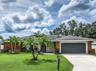 1213 Royal Oak Dr S, Dunedin, FL 34698