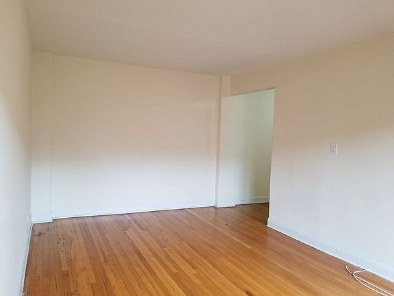 3rd image of 34-21 77th St #603