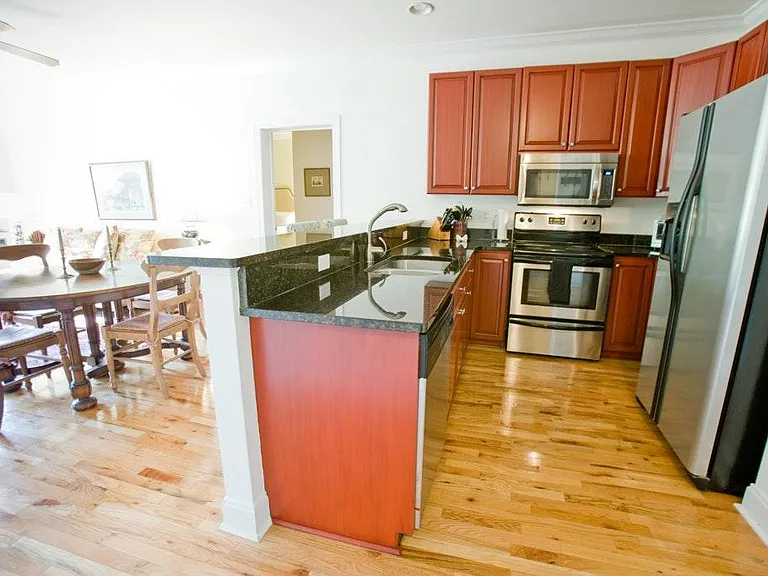 175 S Lexington Ave #306 — Photo 6