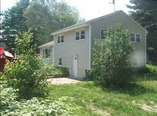 15 Tall Timber Dr, Richmond, RI 02832