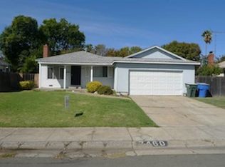 7460 Stella Way, Sacramento, CA 95822