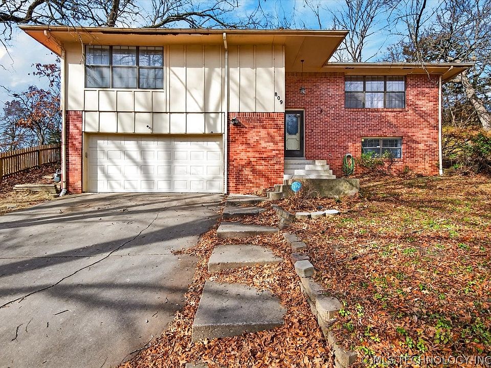 1st image of 809 Whippoorwill Ct