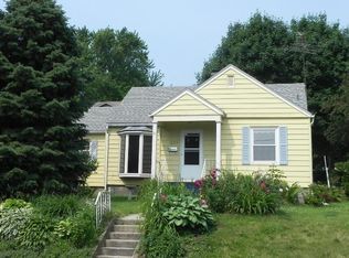 223 Lucile St, Fort Atkinson, WI 53538