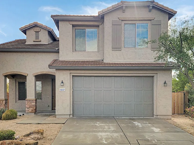 9037 W Plum Rd — Photo 1