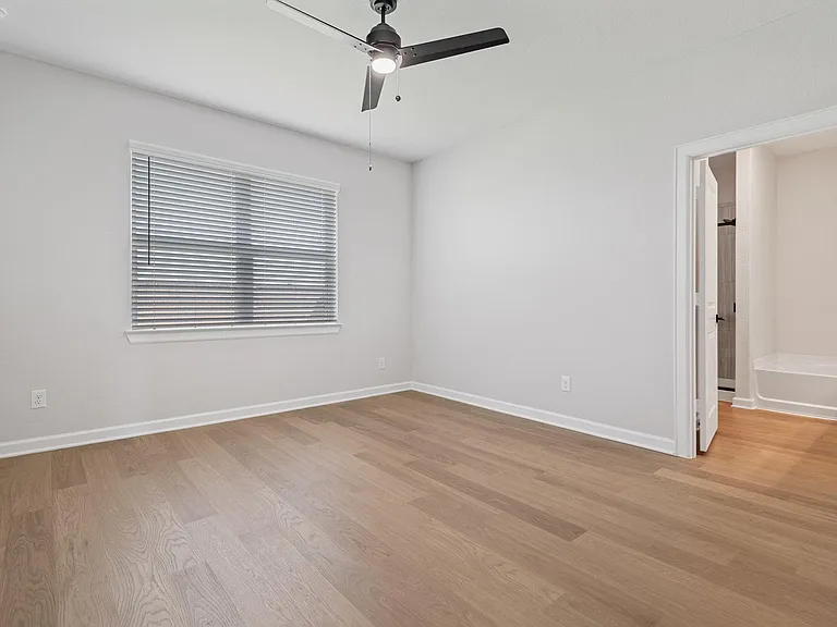 1119 Campside Dr — Photo 13