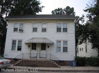 226 W Chestnut St, Hanover, PA 17331