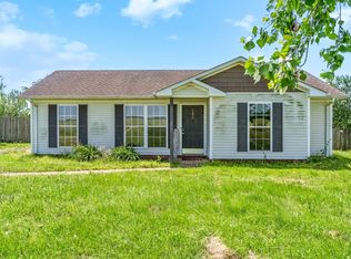 141 Bumpus Mill Rd, Oak Grove, KY 42262