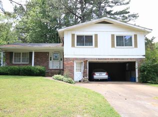 3120 N Circle Dr, Humboldt, TN 38343