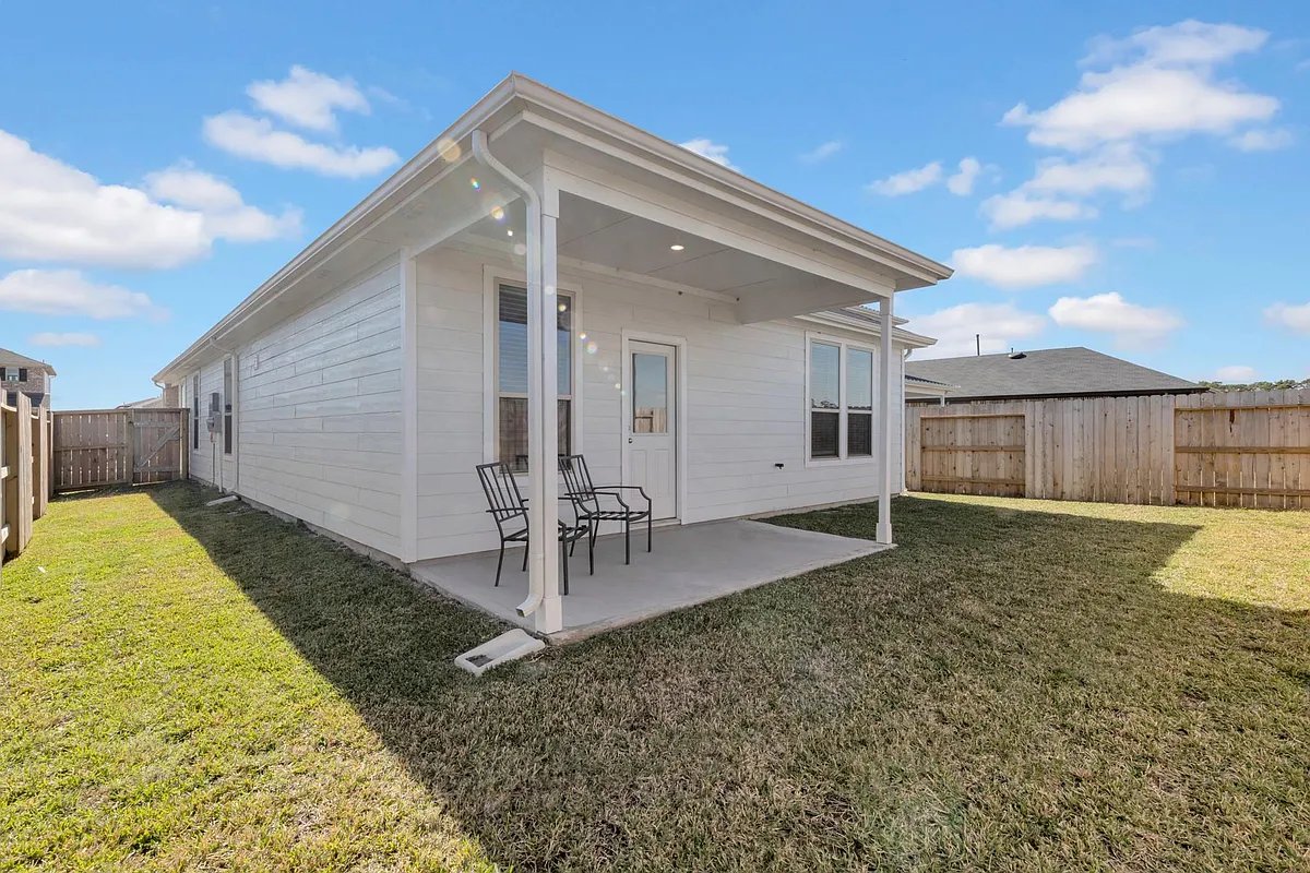 Building Photo - 319 Bismuth Dr