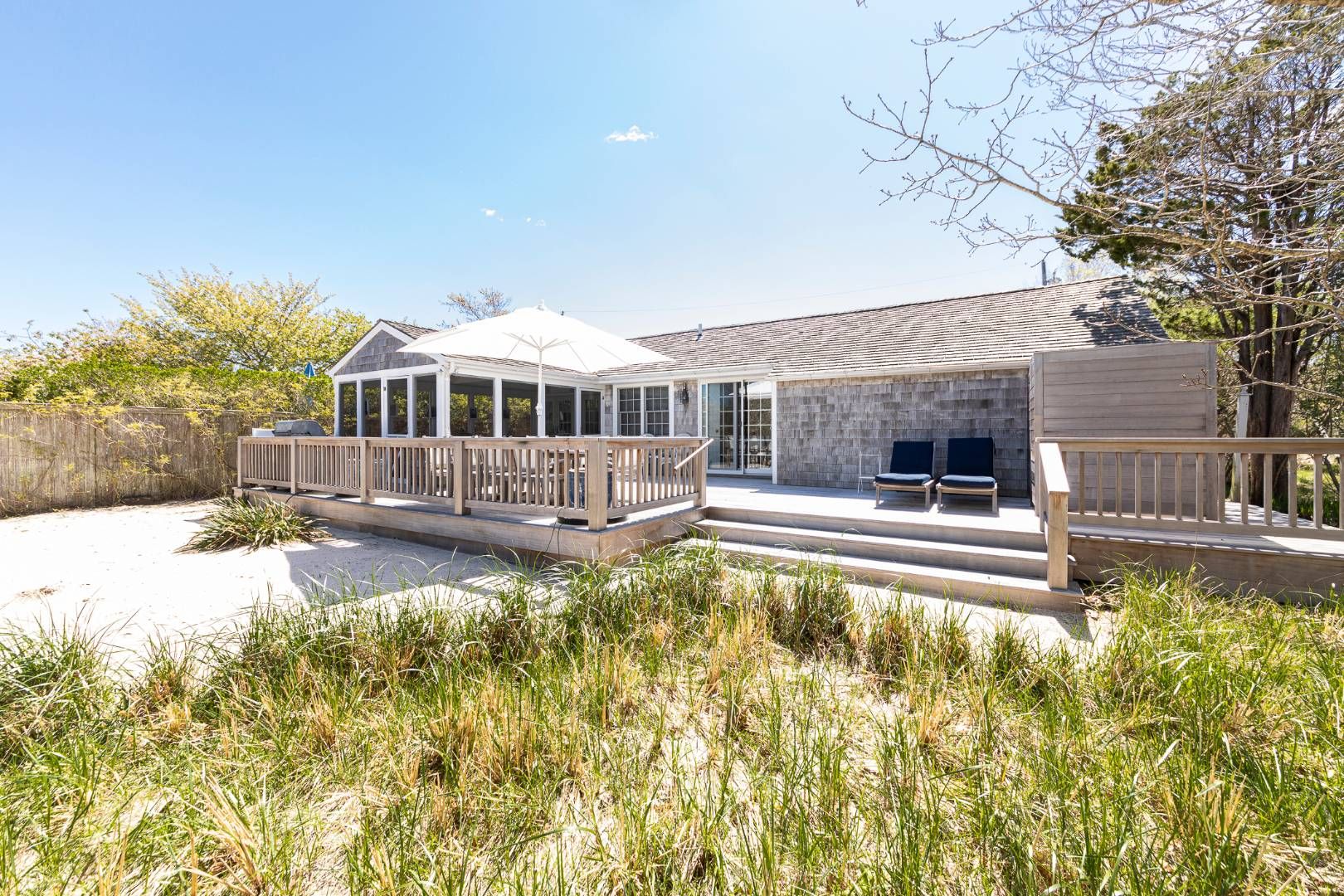 29 Beach Ave, Amagansett, NY 11930 | Out East
