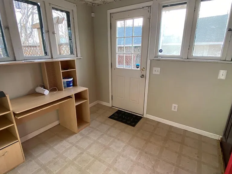 mudroom