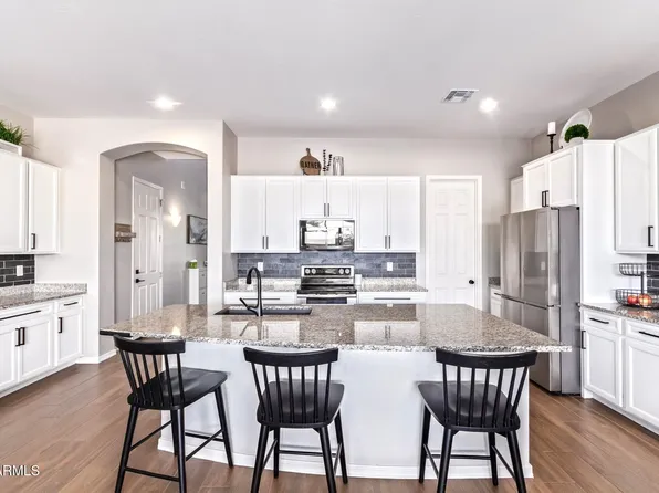 2493 S Quaintance Street, Gilbert, AZ 85295