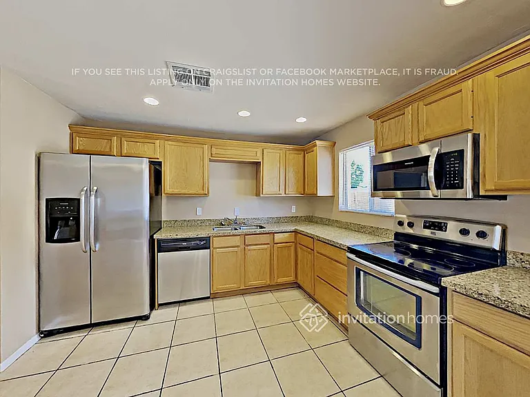 18042 N Villa Rita Dr — Photo 7