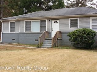 2516 Old Colony Rd, East Pt, GA 30344