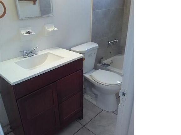 5th image of 8312 N Elmer St