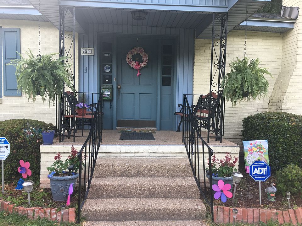 2nd image of 7501 Rock St