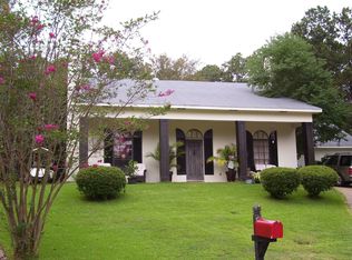 215 Dublin Ct, Brandon, MS 39047