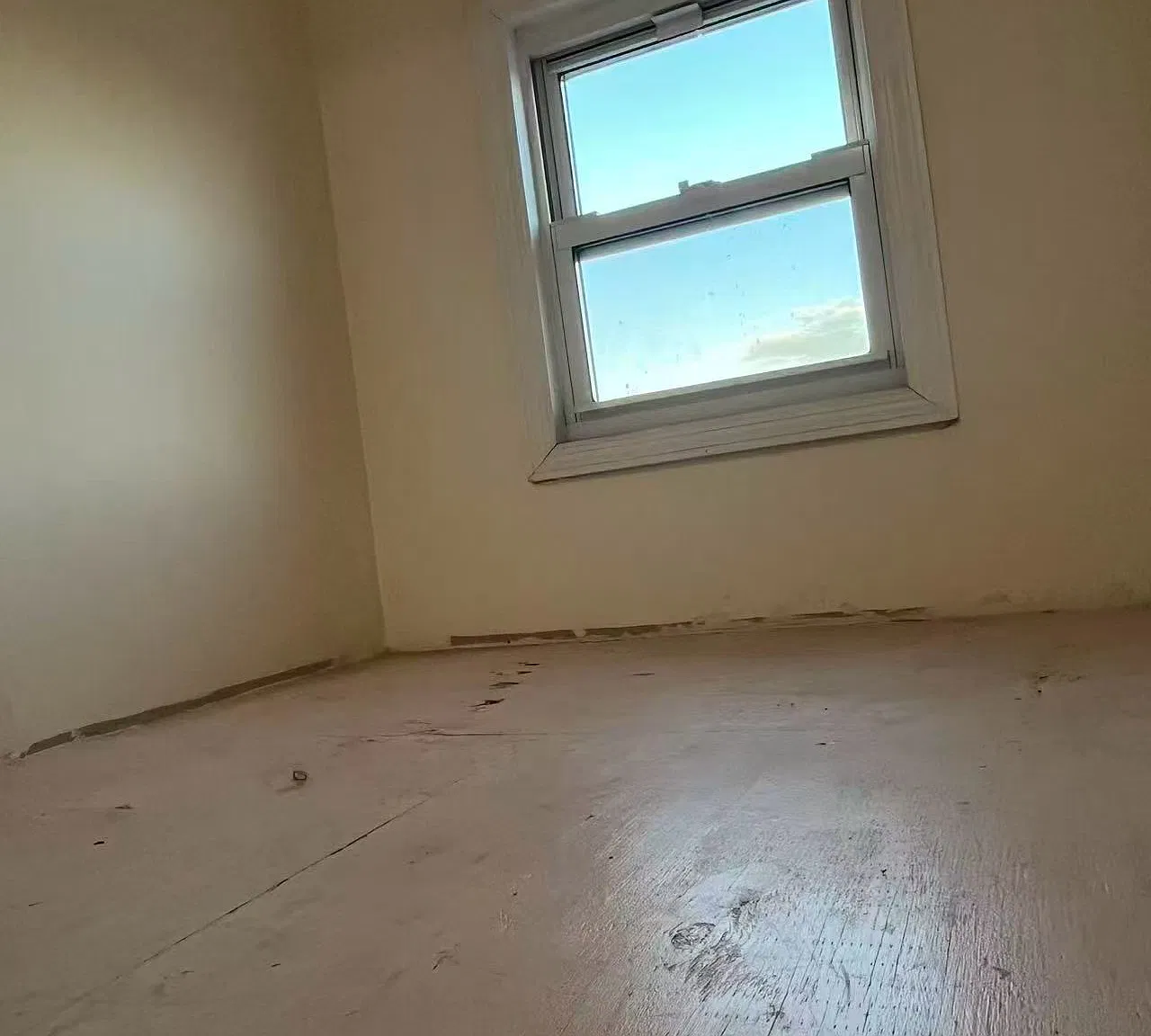 2 bed, 800 sqft, $2,500 — Photo 2