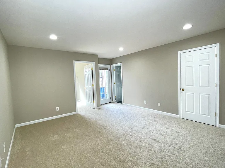 8203 Singleleaf Ln — Photo 30