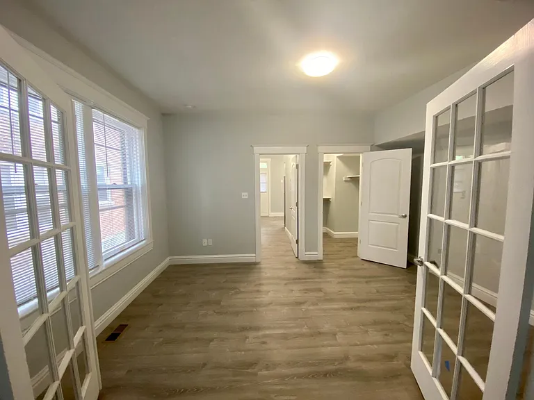 6305 Cates Ave #1W — Photo 8