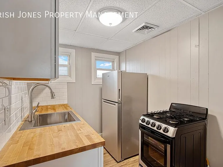 19 Hinman Ave #2 — Photo 12