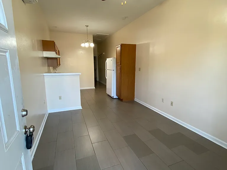 3722 S Galvez St — Photo 3