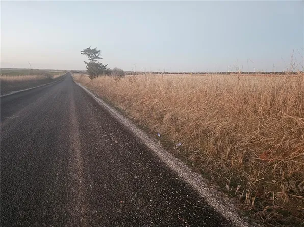 Heartland Cir Lot 15, Minco, OK 73059