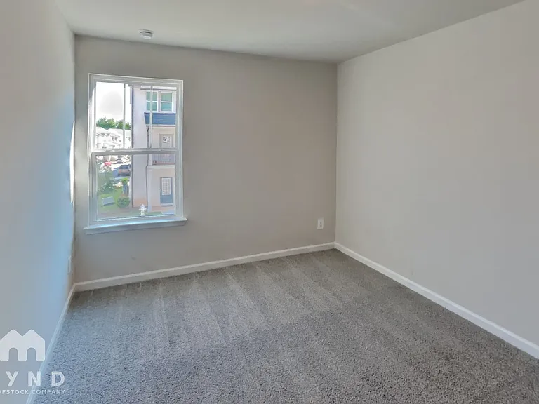 4104 Holland Grove Rd #- — Photo 10