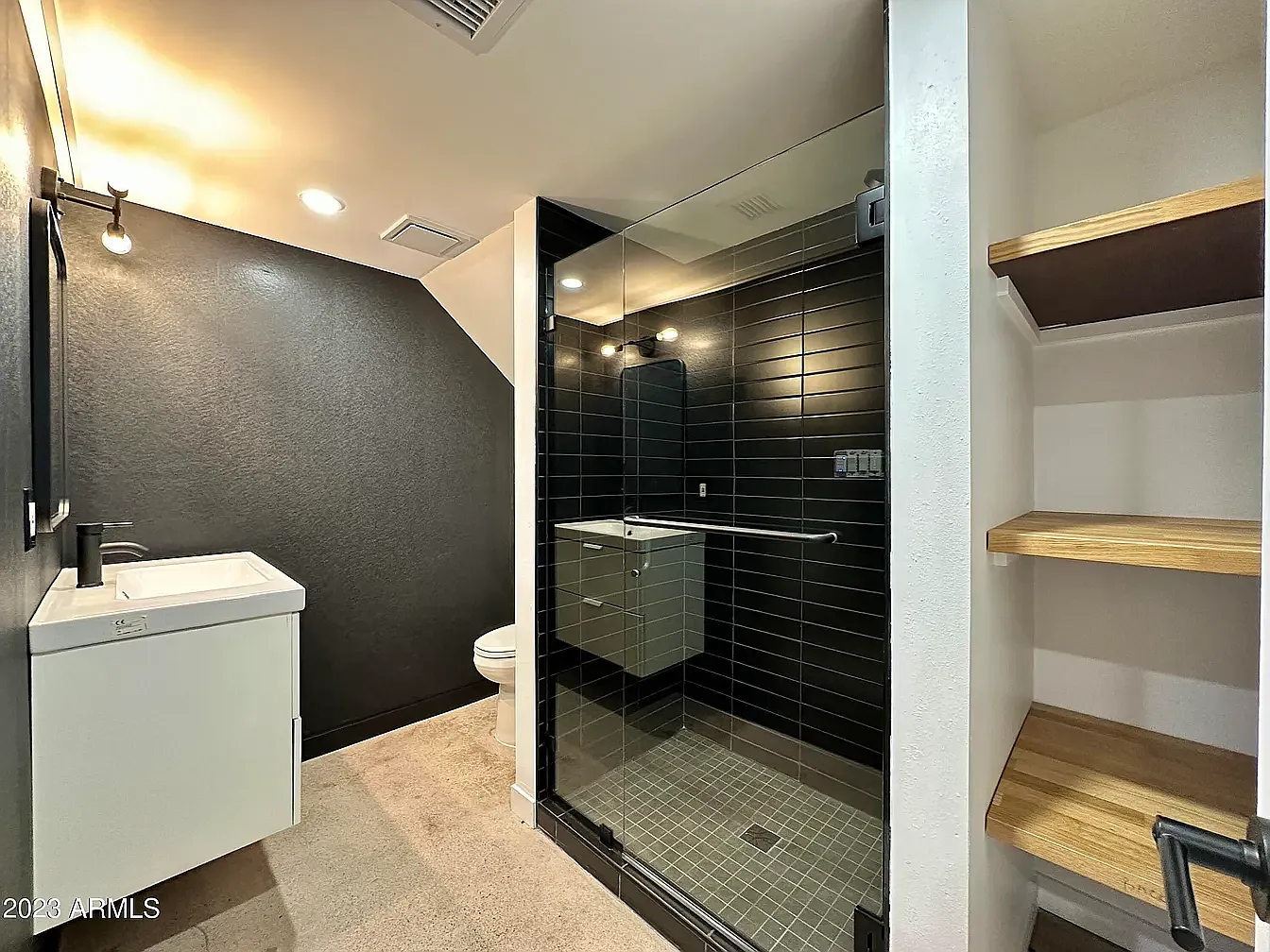 2 bed, 1248 sqft, $2,700 — Photo 3