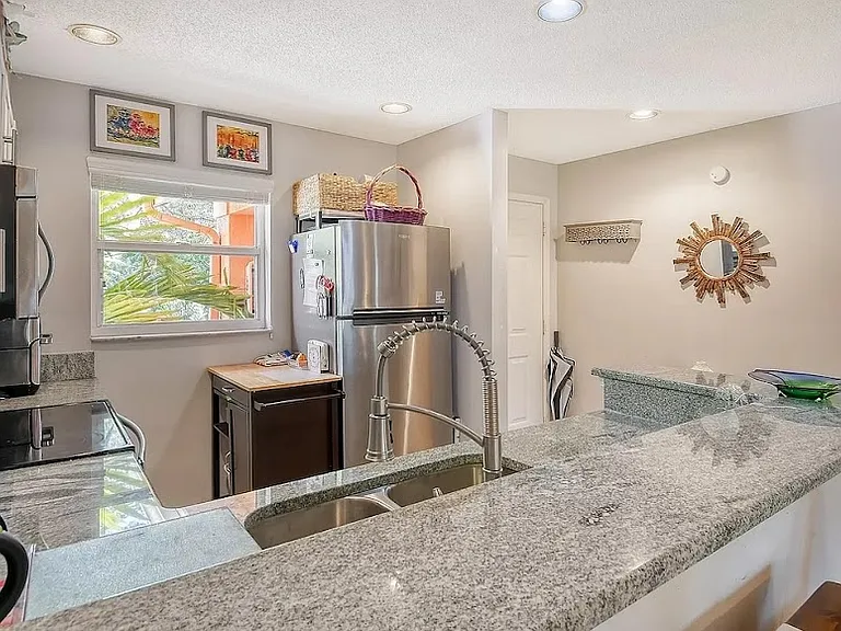 5450 Longwood Run Blvd #202 — Photo 10