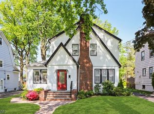 29 S Mountain Rd, Millburn, NJ 07041