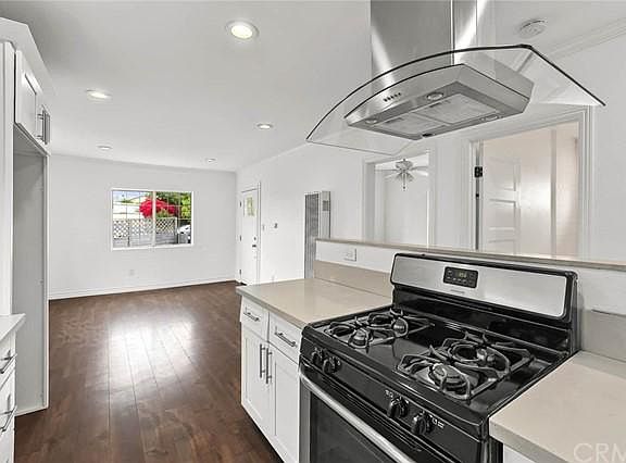 4th image of 3034 E East Side Blvd