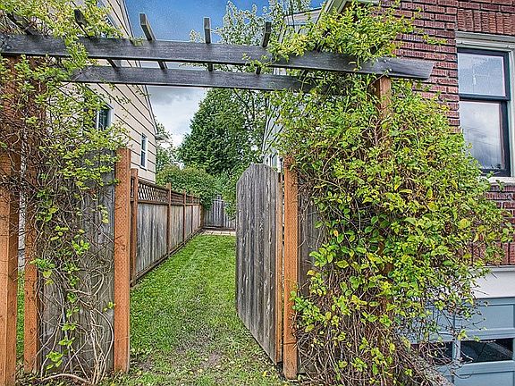 South Side Yard