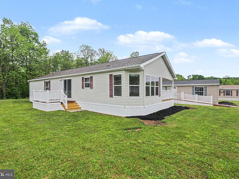 1st image of 19 Meadowview Dr